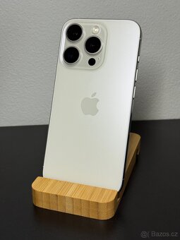 iPhone 15 Pro 128 GB - 2