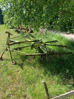 Shrnovač sena Claas - 2