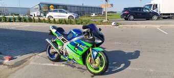 výfuk na motorku KAWASAKI ninja zx6r r. 2003 - 2
