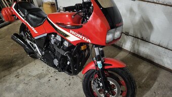 Honda CBX 750F - 2