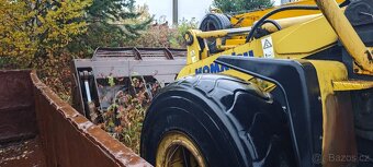 Kolový nakladač Komatsu WA470 - 2
