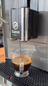 Kávovar Saeco Gran Aroma SM6580/10 – TOP stav - 2