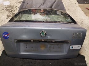 Škoda Octavia I sedan - páte dveře - 2