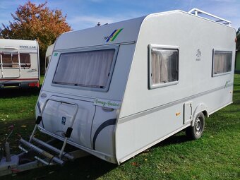 KNAUS SPORT 420QD č.734 pro 4. Stan. 1200 kg. R 2003 - 2