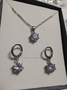 Dámská sada /více barevných provedeni - 2