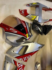 Kapoty plus světlo - 2