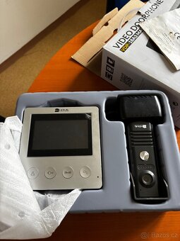 Domácí videotelefon - 2