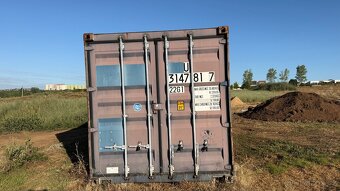 Lodní kontejner - 2