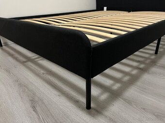 postel Ikea Slattum - skoro nová - 2