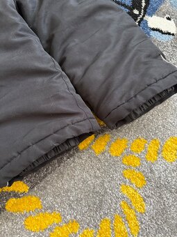 Dětské zateplené kalhoty s laclem Reserved - 2