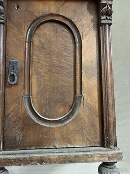 Starožitná skřiň / skřiňka - 2