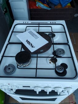 Kombinovaný sporák Mora - 2