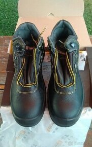 Pracovní obuv Panda Orsetto nová vel.46 - 2