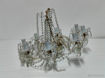 Osmi ramenný křišťálový lustr - průměr 62cm - 2