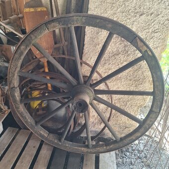 Loukoťové kolo - 2