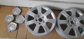 Alu kola 5x112 r16 / po renovaci - 2