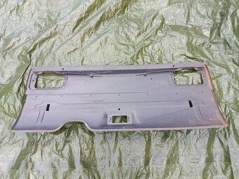 Zadní čelo Lada 1600 - 2