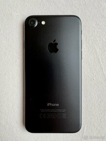 Apple iPhone 7 - 2