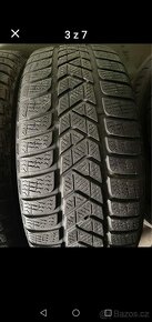 dvě zimní pneu 215 60 16 - 2