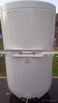 ELEKTRICKY BOJLER 80L - 2