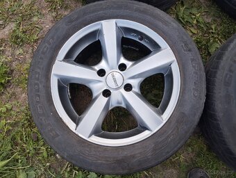 Litá kola s pneumatikami 215/55 R16 - 2