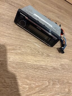 Autorádio Kenwood KMM-125 - 2
