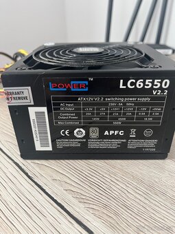 prodám zdroj gigabyte 550w - 2