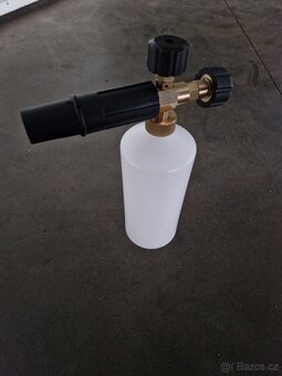 Vzpěnovač KARCHER - 2