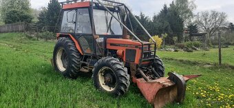 Zetor 5340 s lesnickou nástavbou Agama - 2