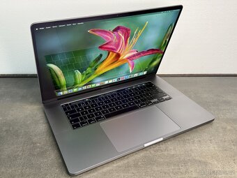 MacBook Pro 16'' 2019 / i7 / 16GB / 512GB SSD - DPH - 2