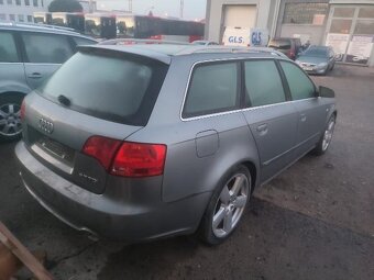 AUDI A4 B7 - DÍLY Z VOZU - 2