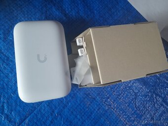 2x Ubiquiti Swiss Army Knife Ultra + 2x 48V POE adaptery - 2