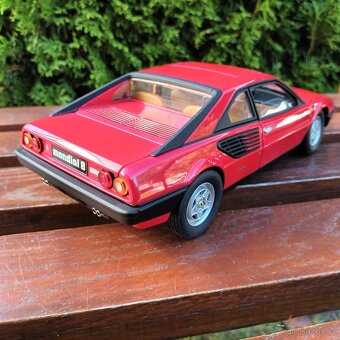 1:18 Ferrari Mondial Eite - 2