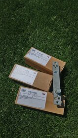 DORMA podlahový dveřní zavírač +3x koplet pro skleněné dveře - 2