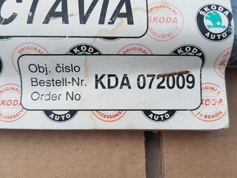 Škoda Octavia 1 - prahové lišty - 2