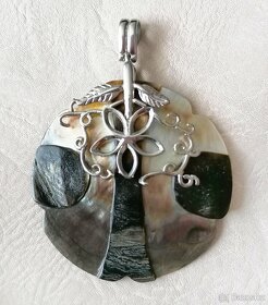 Krásný originální přívěšek - 2