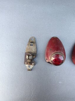 Jawa perak 555 /550 světlo - 2