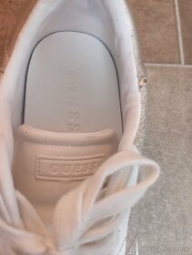 Dámské tenisky Guess 41 - 2