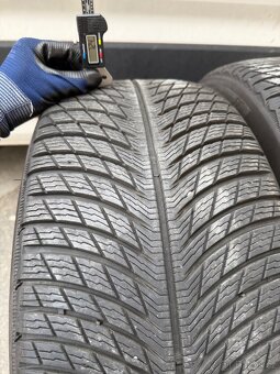265/45 R21 zimní Michelin 2kusy 2022 vzorek 7,3mm - 2