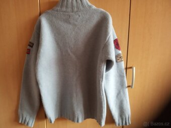 Chlapecký vlněný svetr vel.140-152 Norsko top stav - 2