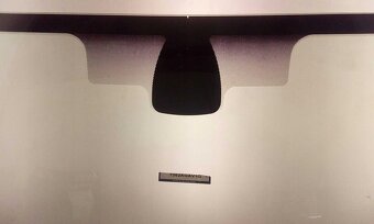 Renault Clio čelní sklo - 2