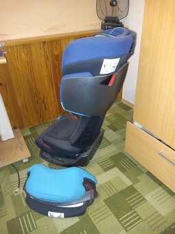 Dětská autosedačka - 2