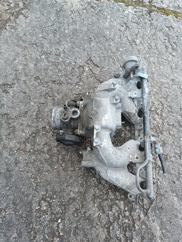 Volvo b230 sání - 2