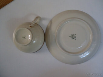 Šálek s podšálkem - 2