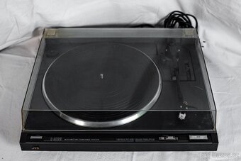 Gramofon JVC - 2