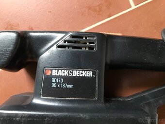 bruska Black&Decker BD170 - dobrý stav - 2