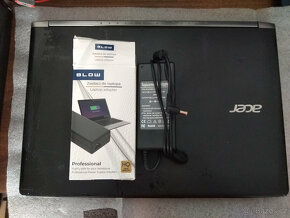 Herní notebook Acer Nitro V17 - Black Edition (LCD 17.3") - 2