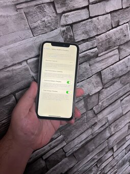 iPhone 11 128Gb - 2