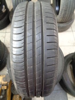185/60/15 HANKOOK (2x5,5 a2x4,5mm) č.7065 - 2