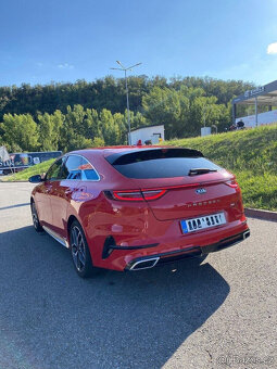 Kia proceed gt-line - 2
